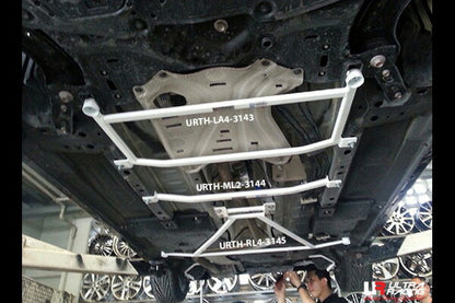 ULTRA RACING フロントメンバーブレース マツダ デミオ DJ3FS/DJ5FS/DJLFS 2014/09〜 LA4-3143