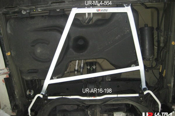 ULTRA RACING ミドルメンバーブレース SMART フォーツー 451331/451332/451333/451380 2007/10〜2015/04 ML4-864