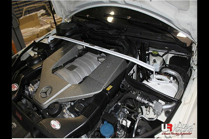 ULTRA RACING フロントタワーバー MERCEDES BENZ Cクラス W204 204057 2007/06〜2015/04 TW2-1820