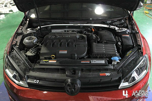 ULTRA RACING フロントタワーバー VOLKSWAGEN ゴルフVII AUCPT 2013/04〜 TW2-2685