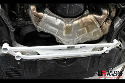 ULTRA RACING フロントメンバーブレース スバル BRZ ZC6 2012/03〜 LA4-2143