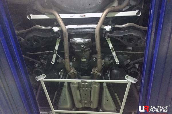 ULTRA RACING リアメンバーブレース レクサス IS250 GSE30 2013/05〜 RL2-2944