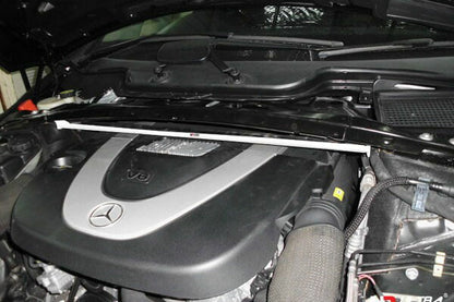 ULTRA RACING フロントタワーバー MERCEDES BENZ Rクラス W251 251065 2006/03〜2014/04 TW2-1676