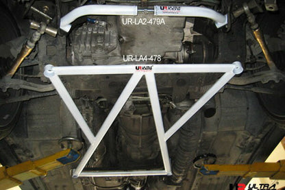 ULTRA RACING フロントメンバーブレース ニッサン スカイラインGT-R BNR32 1989/05〜1993/08 LA4-478