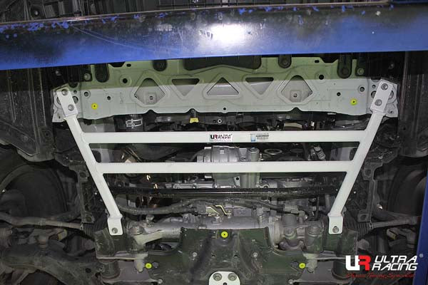 ULTRA RACING フロントメンバーブレース レクサス IS250 GSE30 2013/05〜 LA4-2940