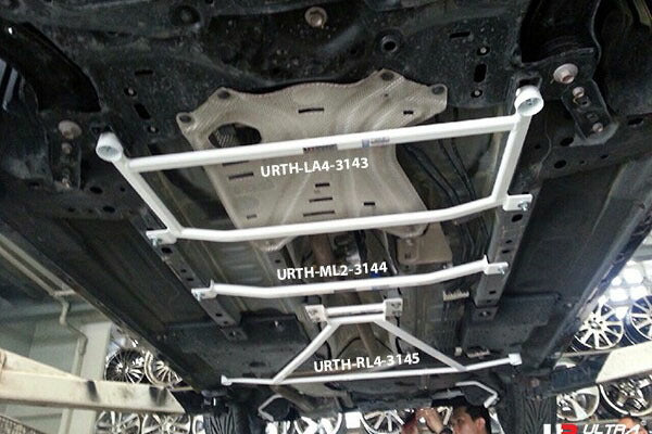 ULTRA RACING ミドルメンバーブレース マツダ デミオ DJ3FS/DJ5FS/DJLFS 2014/09〜 ML2-3144