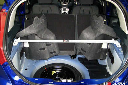 ULTRA RACING リアタワーバー FORD フィエスタ WF0SFJ 2014/02〜2016/02 RE2-1157