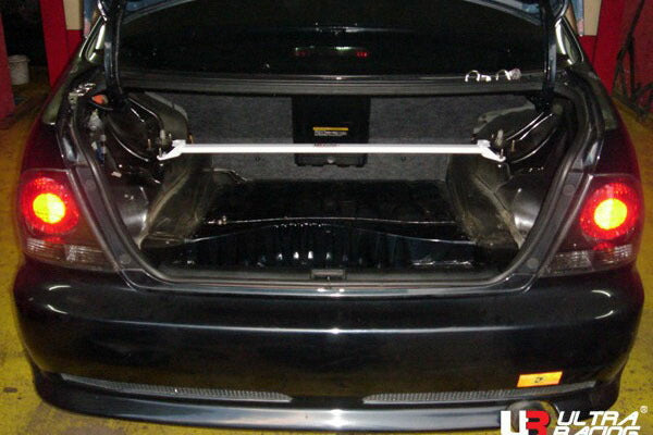 ULTRA RACING リアタワーバー トヨタ アルテッツァ GXE10/SXE10 1998/10〜2005/07 RE2-316