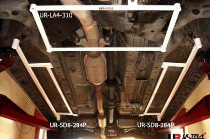 ULTRA RACING フロントメンバーブレース ミツビシ エアトレック TA-CU2W 2001/06〜2005/10 LA4-310