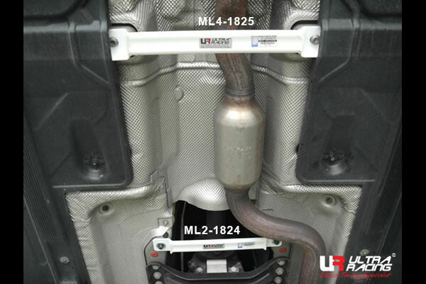 ULTRA RACING ミドルメンバーブレース MERCEDES BENZ Cクラス W204 204047 2007/06〜2015/04 ML4-1825