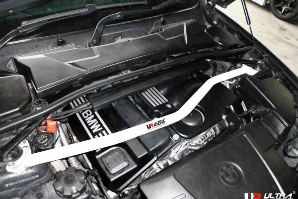 ULTRA RACING フロントタワーバー BMW 3シリーズ E90 PG20/VA20 2005/04〜2014/02 TW2-1610