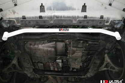 ULTRA RACING フロントメンバーブレース ACURA RSX DC5 2001〜2006 LA2-1013