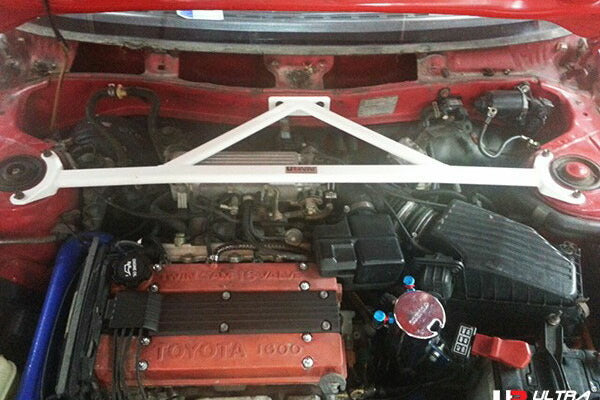 ULTRA RACING フロントタワーバー トヨタ カローラレビン/スプリンタートレノ/カローラFX/スプリンターシエロ/スプリンターGT AE92 1989/05〜1991/06 TW3-687