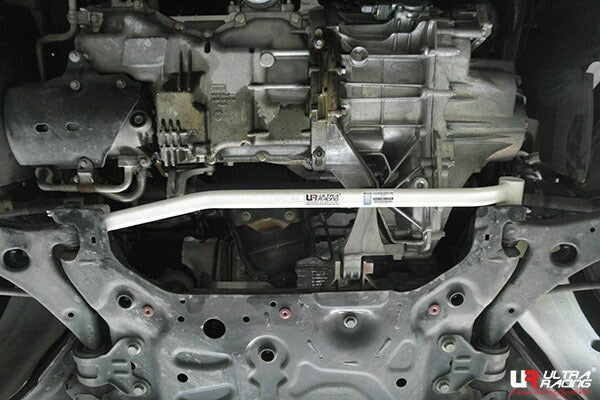 ULTRA RACING フロントメンバーブレース FORD フォーカス MPBM9D 2013/04〜2016/12 LA2-2823