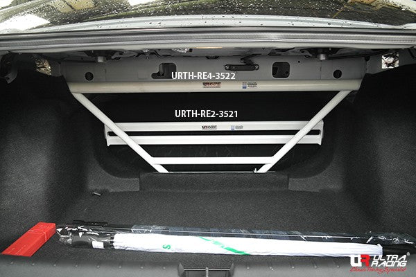 ULTRA RACING リアタワーバー ホンダ シビックセダン FC1 2017/09〜 RE4-3522