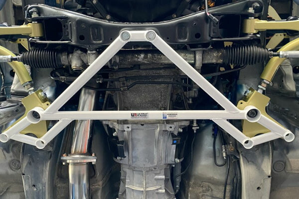 チェイサー JZX100 ウルトラレーシング フロントメンバーブレース LA8 