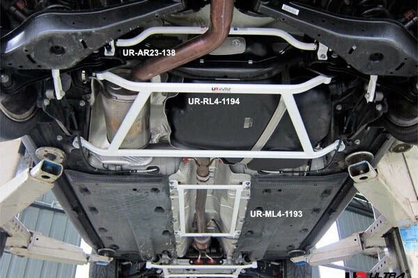 ULTRA RACING リアメンバーブレース VOLKSWAGEN ジェッタ 1KAXX 2006/02〜2011/02 RL4-1194