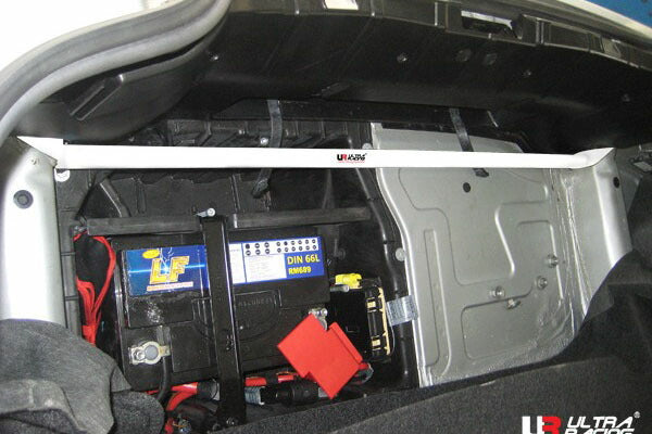 Z4 E85 タワーバー リア ウルトラレーシング リアタワーバー RE2-1176 