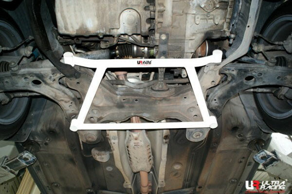 ULTRA RACING フロントメンバーブレース VOLKSWAGEN ゴルフIV 1JAGU/1JAUM 1998/08〜2004/06 LA4-1271