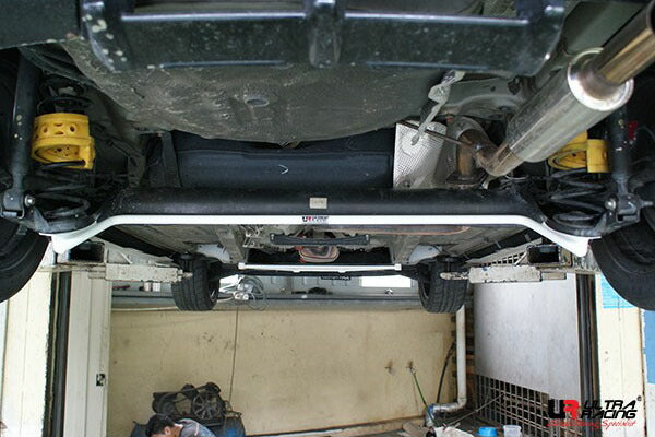 ULTRA RACING リアスタビライザー FORD フィエスタ WF0SFJ 2008〜2012 AR19-453