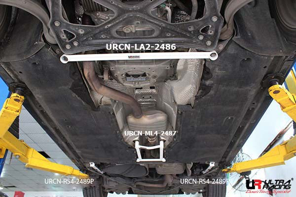 ULTRA RACING フロントメンバーブレース AUDI S6(C7) 4GCEUA/4GCTGA 2012/08〜 LA2-2486