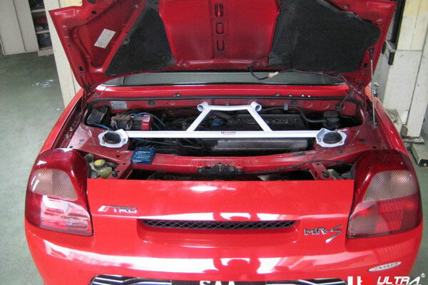 ULTRA RACING リアタワーバー トヨタ MR-S ZZW30 1999/10〜2007/07 RE4-958
