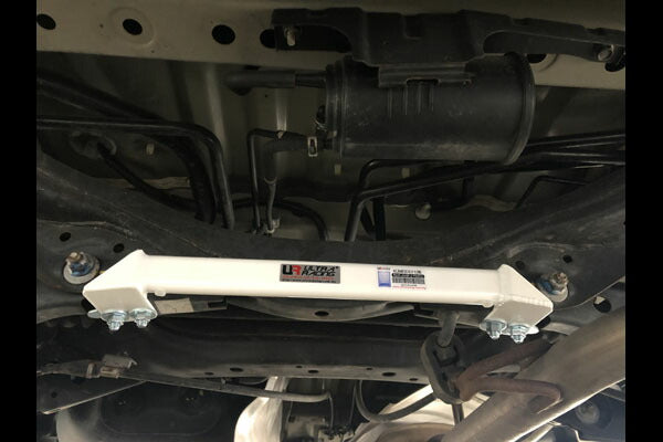 ULTRA RACING リアメンバーブレース ニッサン エルグランド PE52/TE52 2010/08〜 RL2-3162