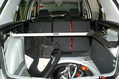 ULTRA RACING リアタワーバー VOLKSWAGEN ゴルフIV 1JAGU/1JAUM 1998/08〜2004/06 RE2-1270