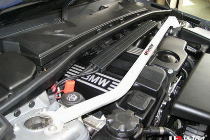ULTRA RACING フロントタワーバー BMW 1シリーズ E87 UD20/UF20 2004/10〜2012/08 TW2-1121