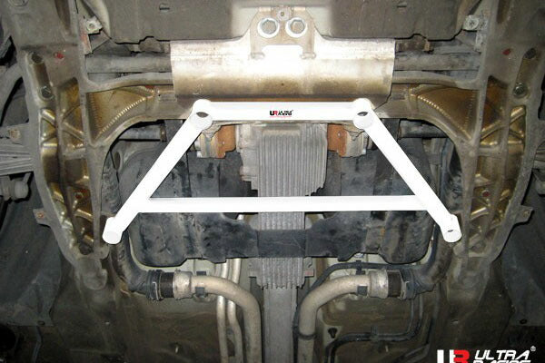 ULTRA RACING フロントメンバーブレース PORSCHE 911カレラ4S 997M9701KF 2004/08〜2013/03 LA4-1507