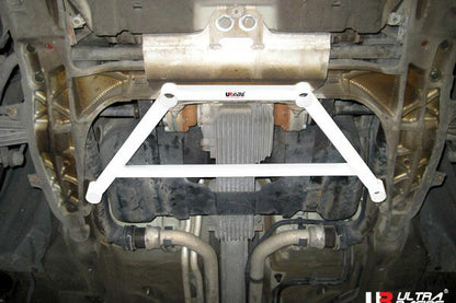 ULTRA RACING フロントメンバーブレース PORSCHE 911カレラ4S 997M9701KF 2004/08〜2013/03 LA4-1507
