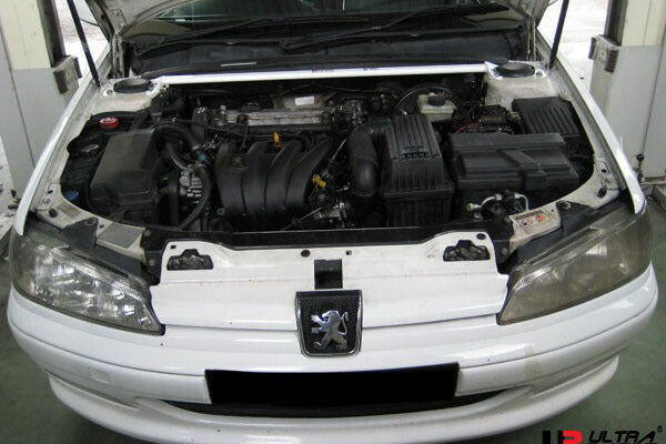 ULTRA RACING フロントタワーバー PEUGEOT 406 D8/D8BR/D8BRV/D8CPV/D9/D93FZ/D9BR/D9BRL4/D9BRV/D9CPV/D9L4/D9V 1996/11〜2005/08 TW2-575