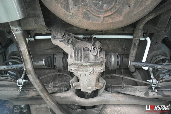 ULTRA RACING リアスタビライザー BMW 3シリーズ E30 A18/A20/A25/A25X/B20/B25 1989/01〜1993/10 AR19-099