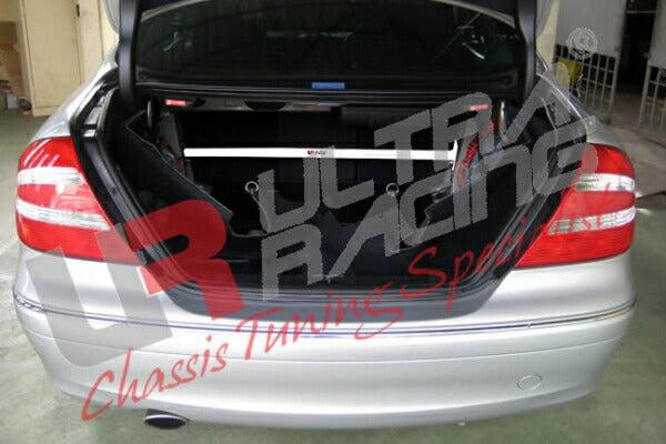 ULTRA RACING リアタワーバー MERCEDES BENZ CLKクラス W209 209365/209465 2002/04〜2009/07 RE2-993A