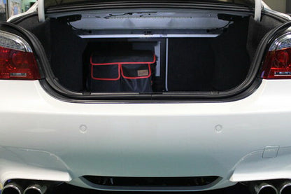 ULTRA RACING リアタワーバー BMW 5シリーズ E60 NA25/NE25/NU25 2003/08〜2012/09 RE2-1410