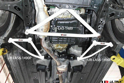 ULTRA RACING フロントメンバーブレース スバル レガシィアウトバック BR9/BRM 2009/05〜2014/10 LA3-1489