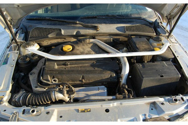 ULTRA RACING フロントタワーバー SAAB 9-5 EB205 1997/10〜2010/09 TW2-337