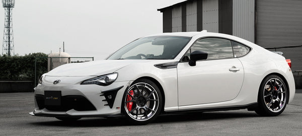 SSR GT/X02 【18×8.5J 5-114 INSET50】